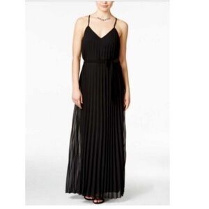 B. Darlin Maxi Pleated Dress